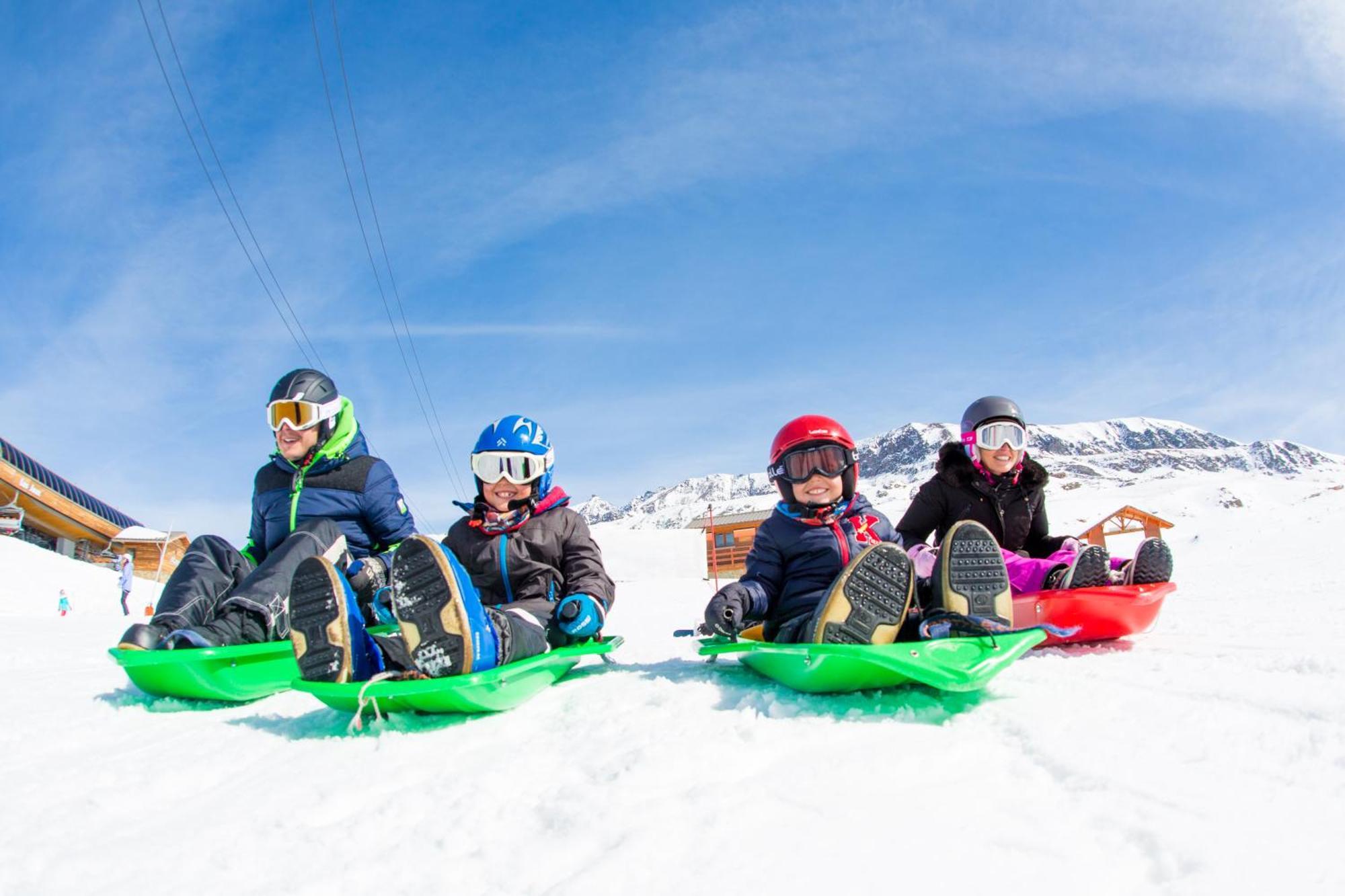 Chalet Alpe D'Huez 1850-Sea And Mountain Pleasure Avec 2 Appartements- 1 Appartement 3 Chambres 8 Couchages - 3 Salles D'Eau Et 1 Appartement 5 Chambres 12 Couchages 5 Salles D'Eau - Jacuzzi Et Sauna -Pieds Des Pistes Et Centre Екстер'єр фото
