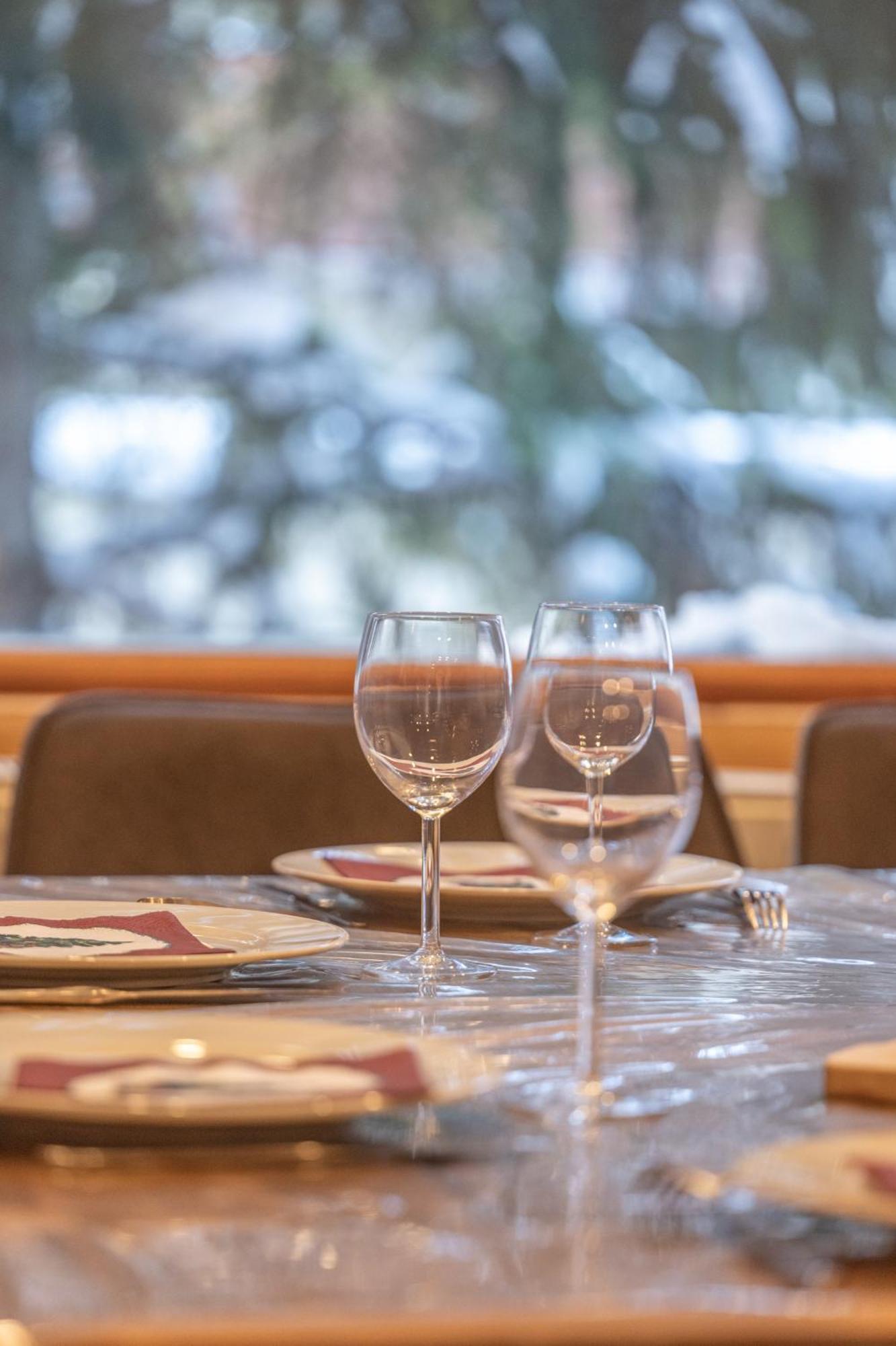 Chalet Alpe D'Huez 1850-Sea And Mountain Pleasure Avec 2 Appartements- 1 Appartement 3 Chambres 8 Couchages - 3 Salles D'Eau Et 1 Appartement 5 Chambres 12 Couchages 5 Salles D'Eau - Jacuzzi Et Sauna -Pieds Des Pistes Et Centre Екстер'єр фото