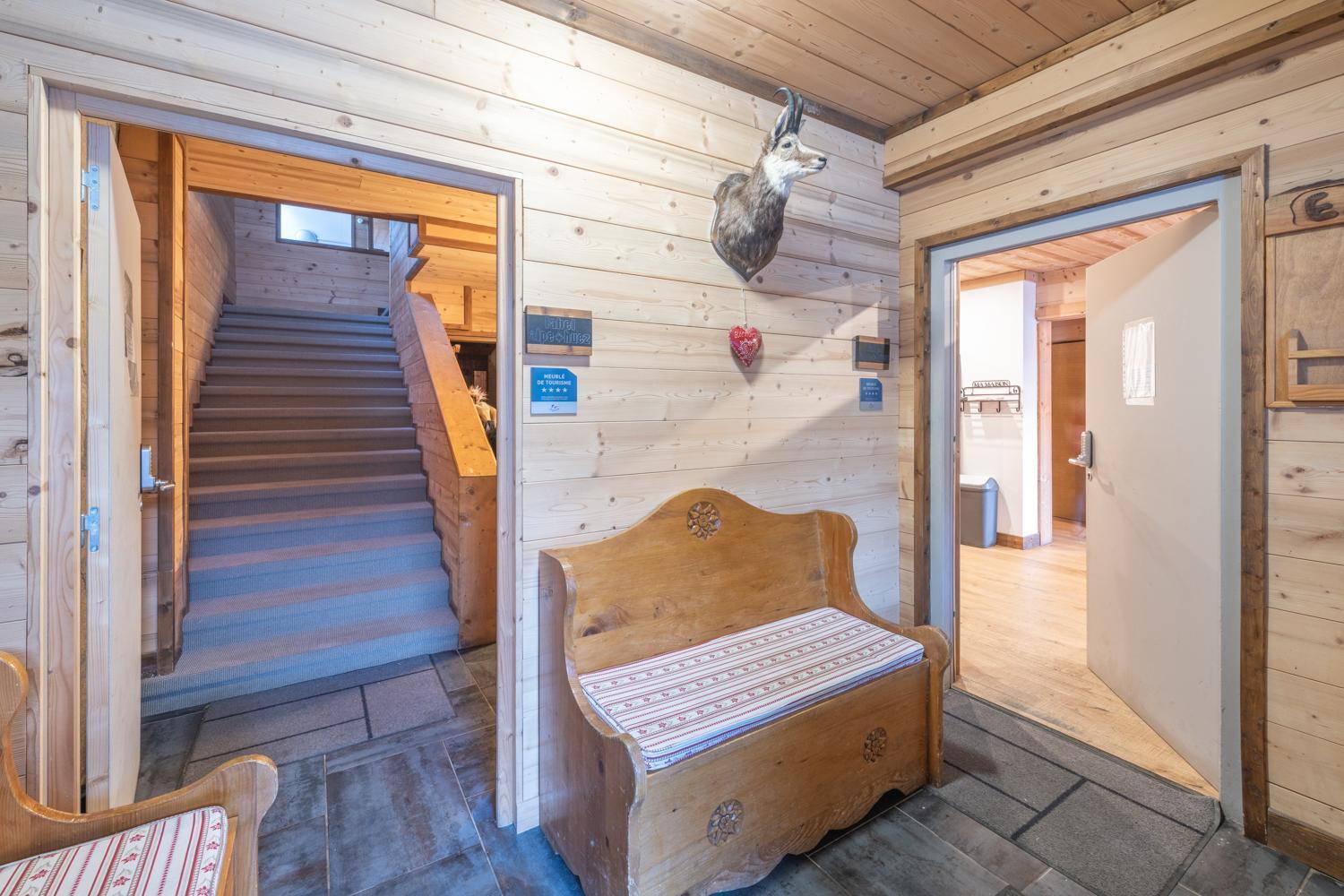 Chalet Alpe D'Huez 1850-Sea And Mountain Pleasure Avec 2 Appartements- 1 Appartement 3 Chambres 8 Couchages - 3 Salles D'Eau Et 1 Appartement 5 Chambres 12 Couchages 5 Salles D'Eau - Jacuzzi Et Sauna -Pieds Des Pistes Et Centre Екстер'єр фото
